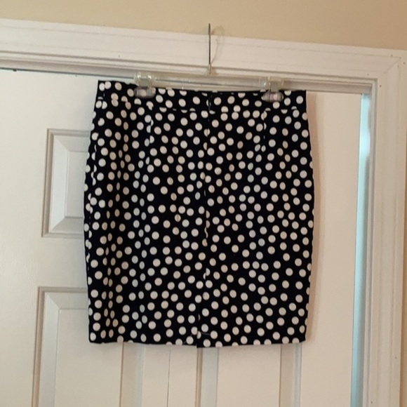 New J. Crew Navy polka dot pencil skirt 10 Petite - Picture 7 of 8